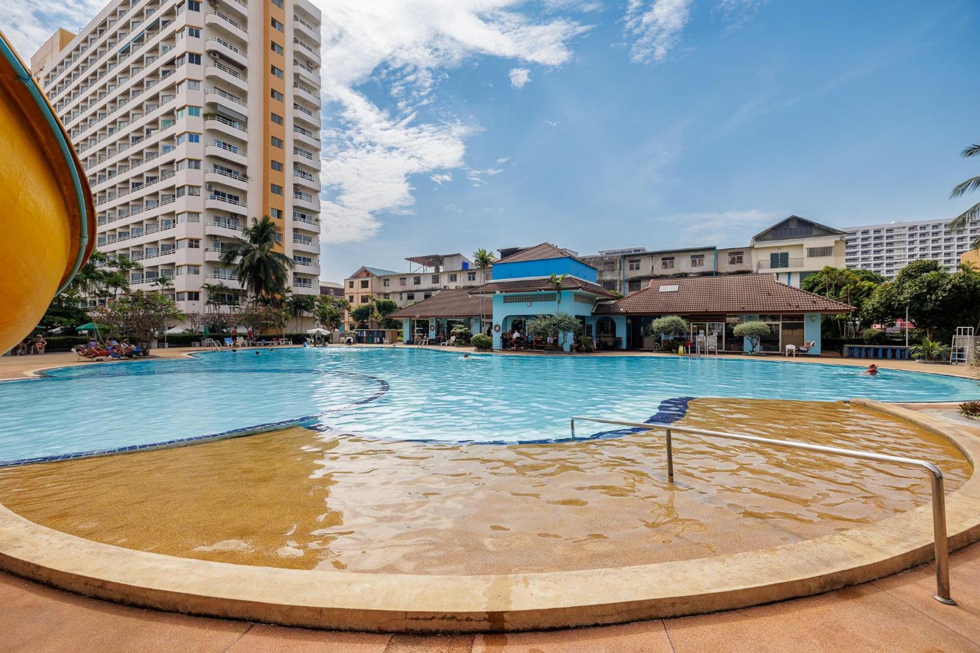 View Talay 1 - A Bldg Apartment