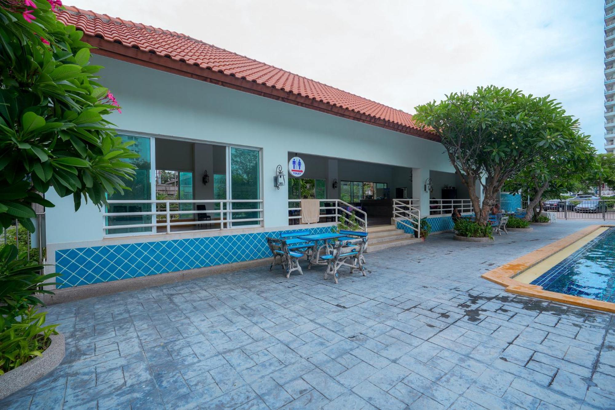 Apartment Jomtien Beachside At View Talay5 *