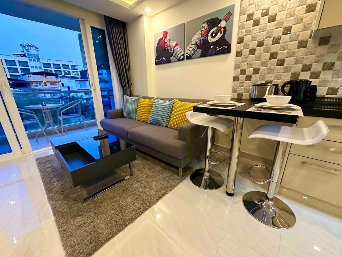 Luxury - Centre - Grand Avenue - 405 * Pattaya