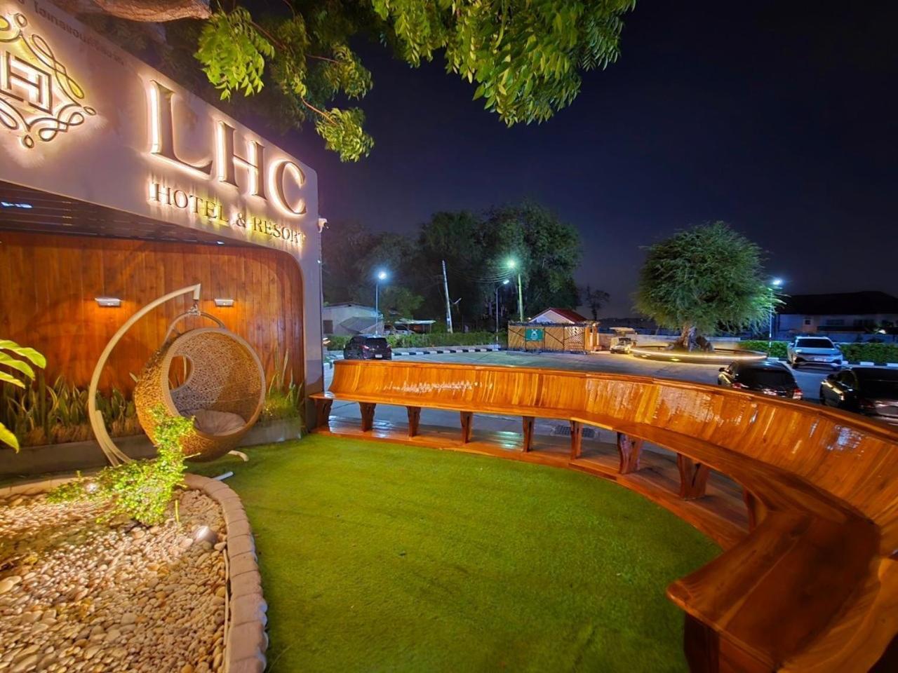 Lhc And Hotel 5*