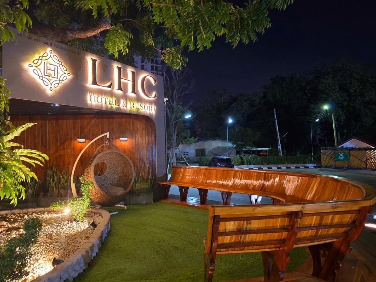 Hotel Lhc And 5*
