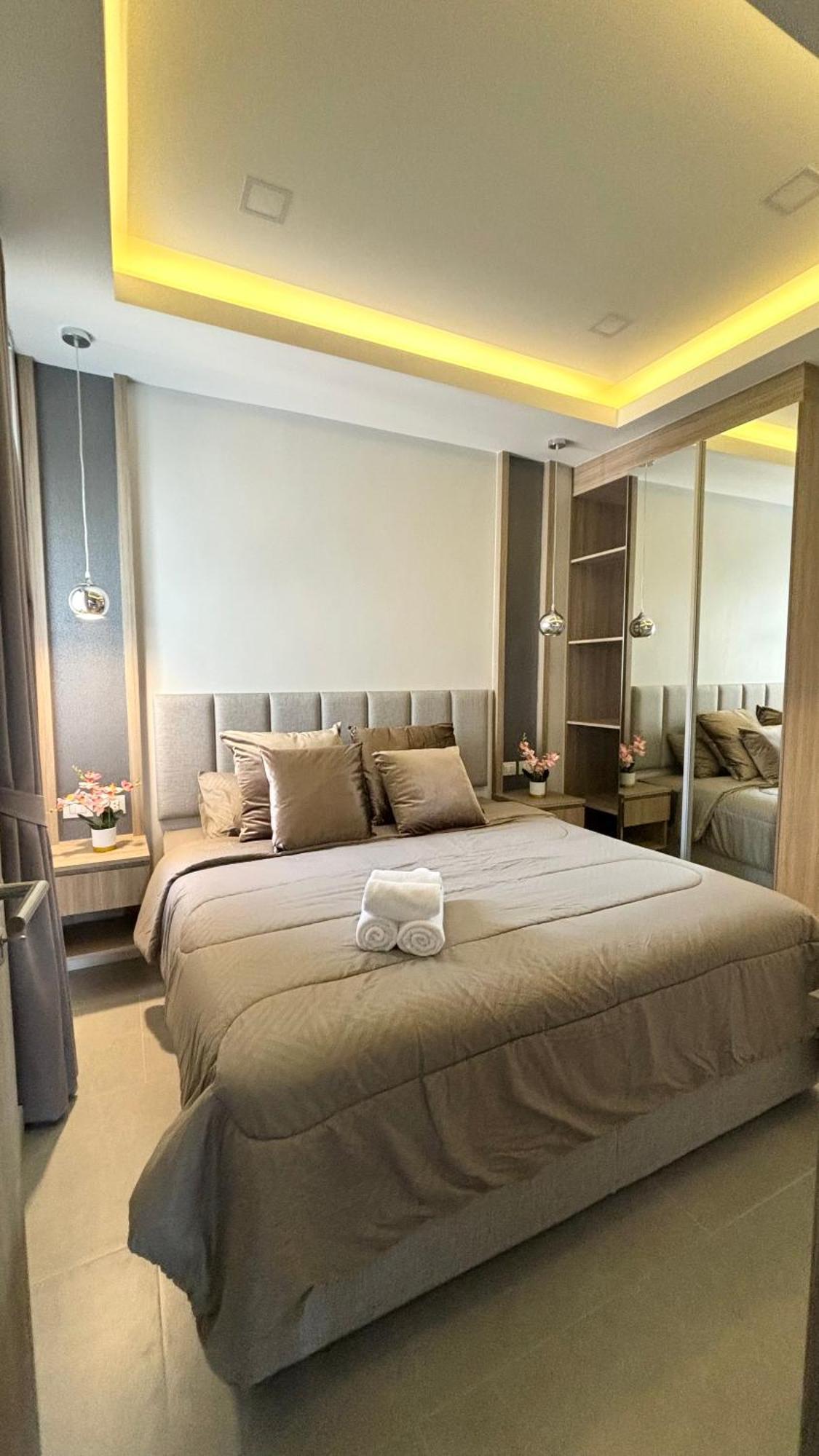 Zensiri Luxury 3bdr Pool *