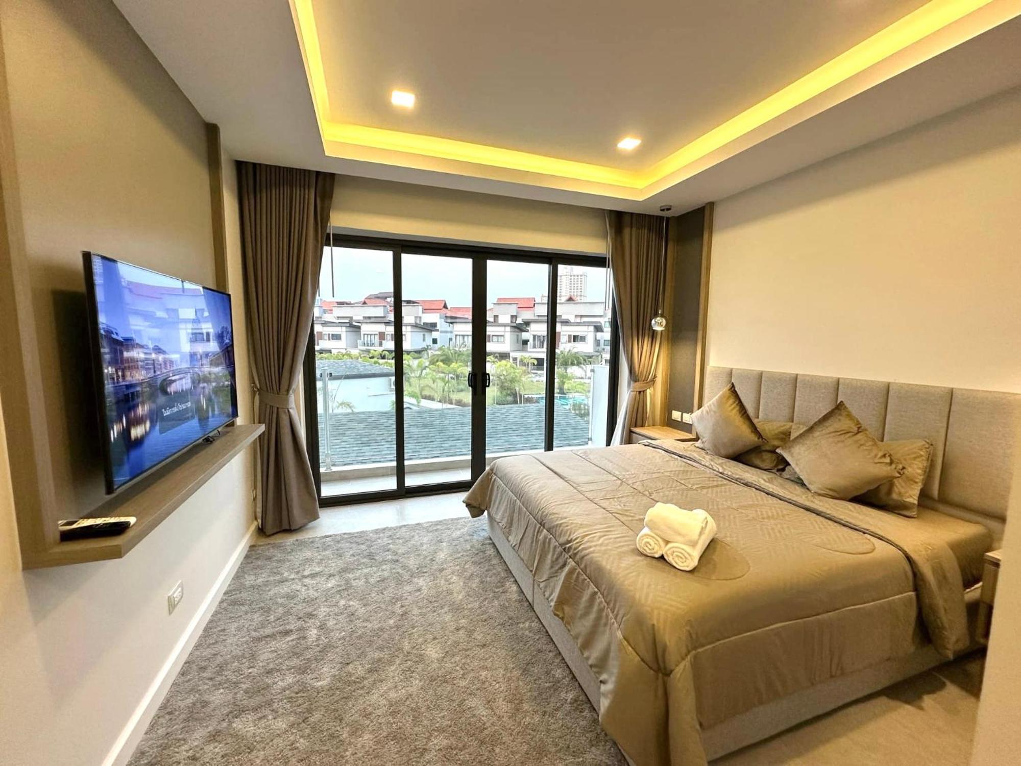 Villa Zensiri Luxury 3bdr Pool *