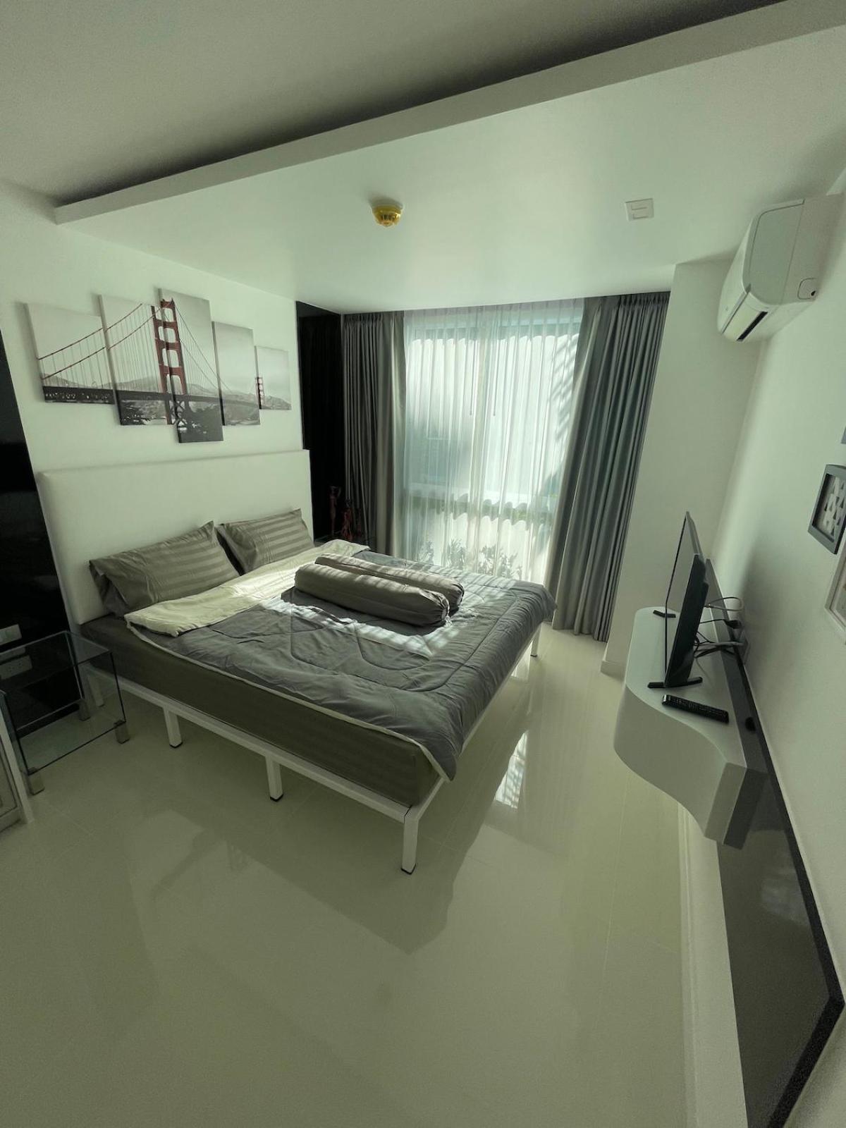 Stylish - Ultra-fast Fiber Internet, Pool, Sauna, Gym, Smart Tv, Guest Friendly Apartment *