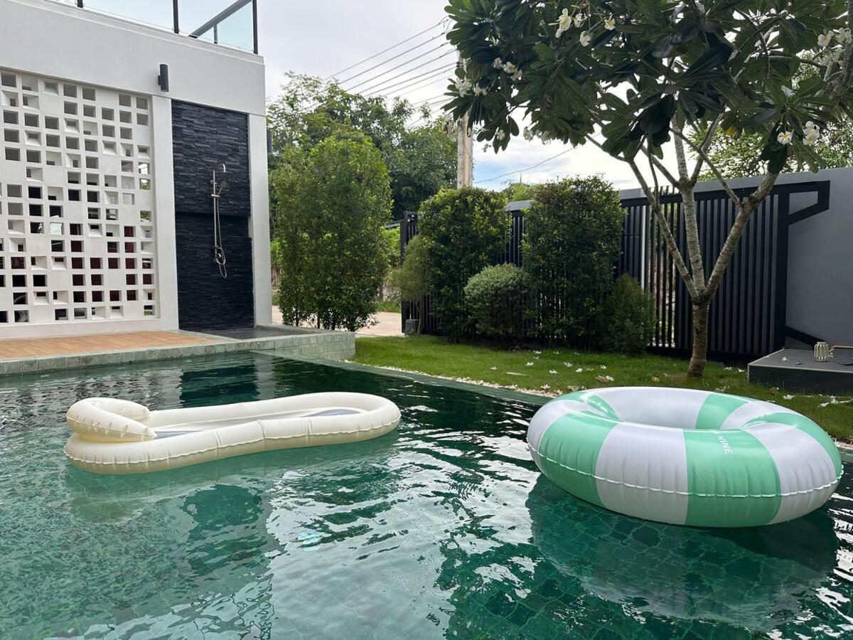 Over #modern #3br #pool #pattaya #jomtien Villa