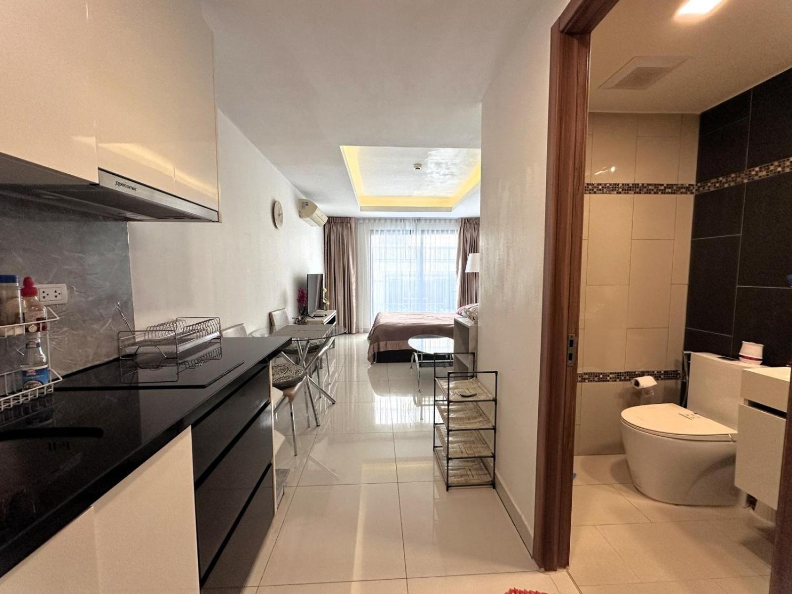 C-view 4 By Thaiminatorpattaya Apartment