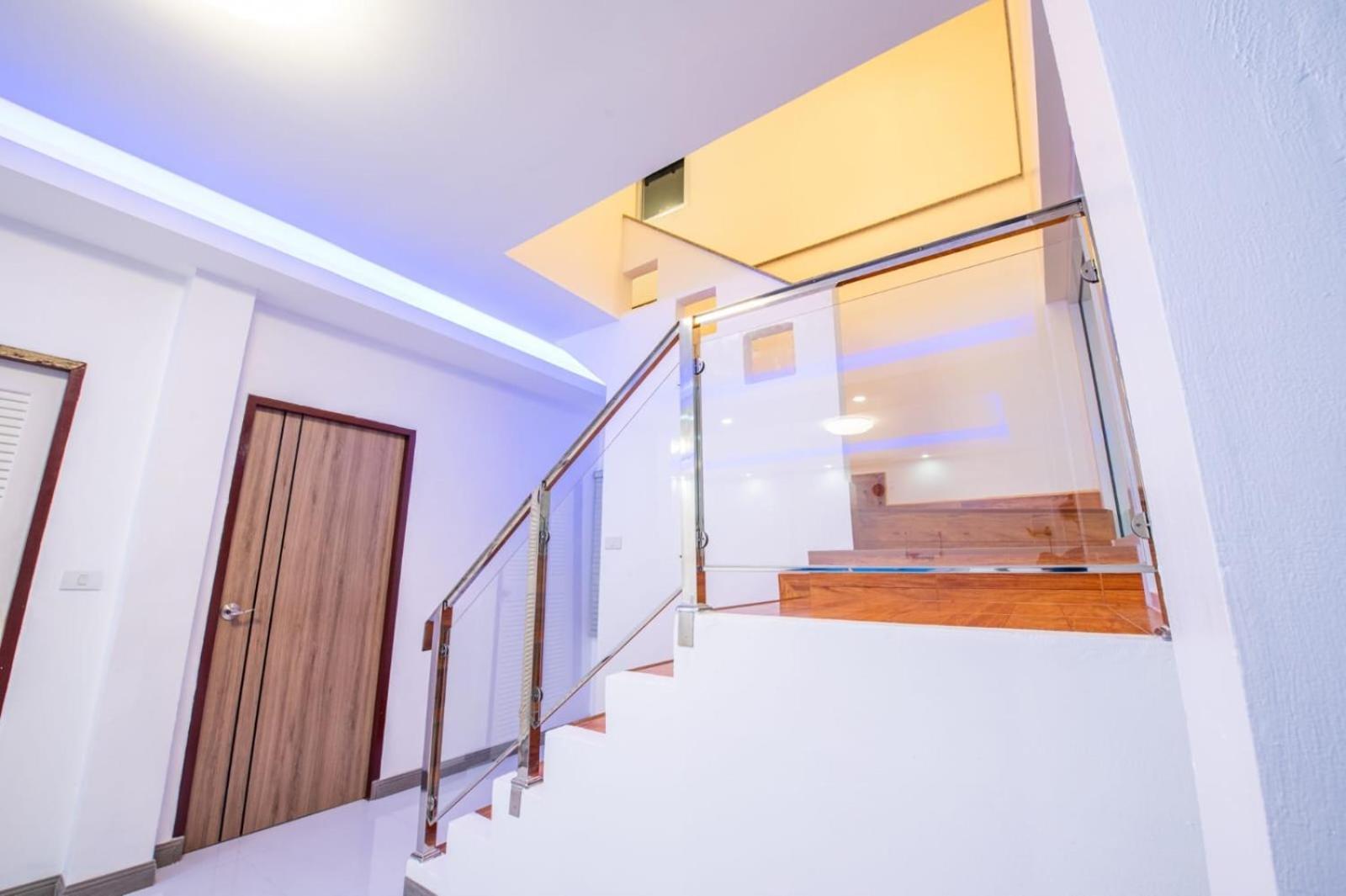 Villa 3 Bedroom Pool Royal Park Village *