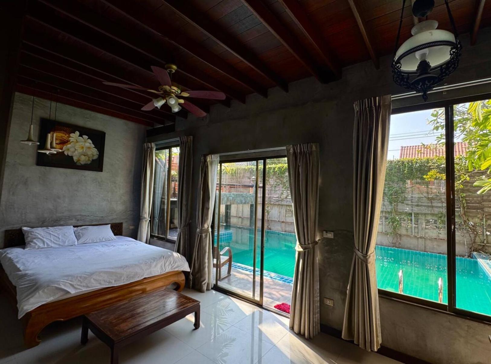Modern Thai Style & Pool Villa *