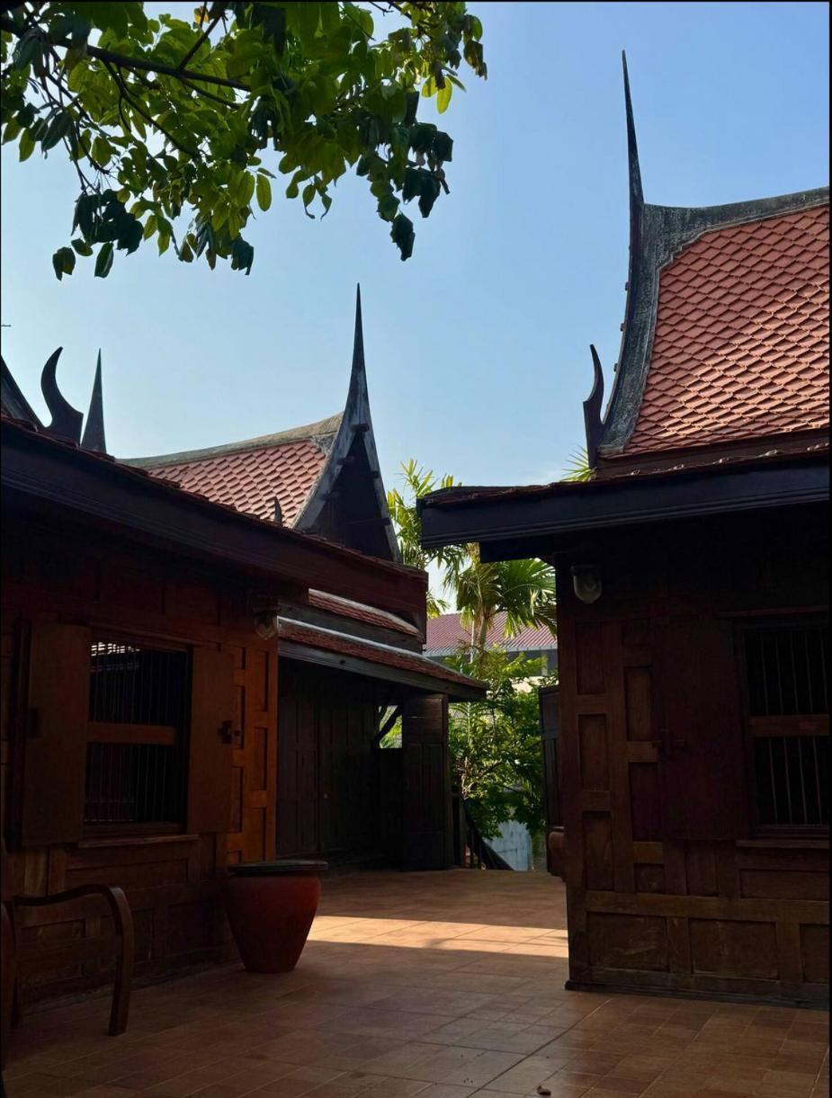 Modern Thai Style & Pool Villa Pattaya