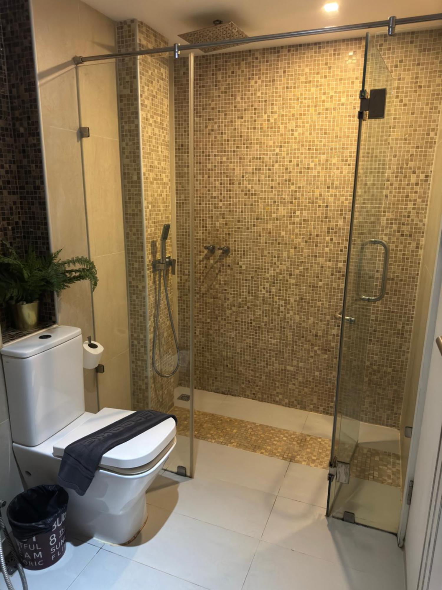 Centara Avenue 2br Smart Tv Wifi Apartment