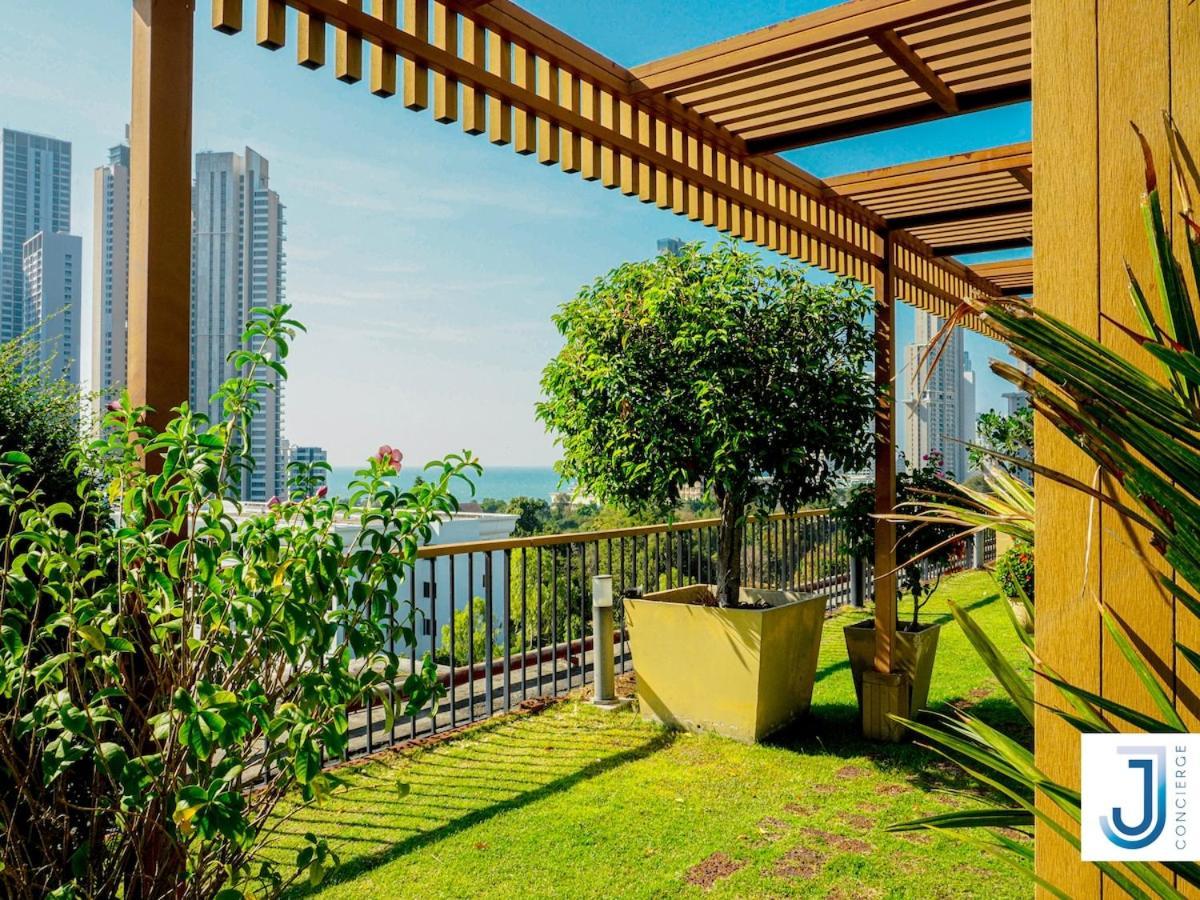 Proche Des Plages, Moderne A Apartment
