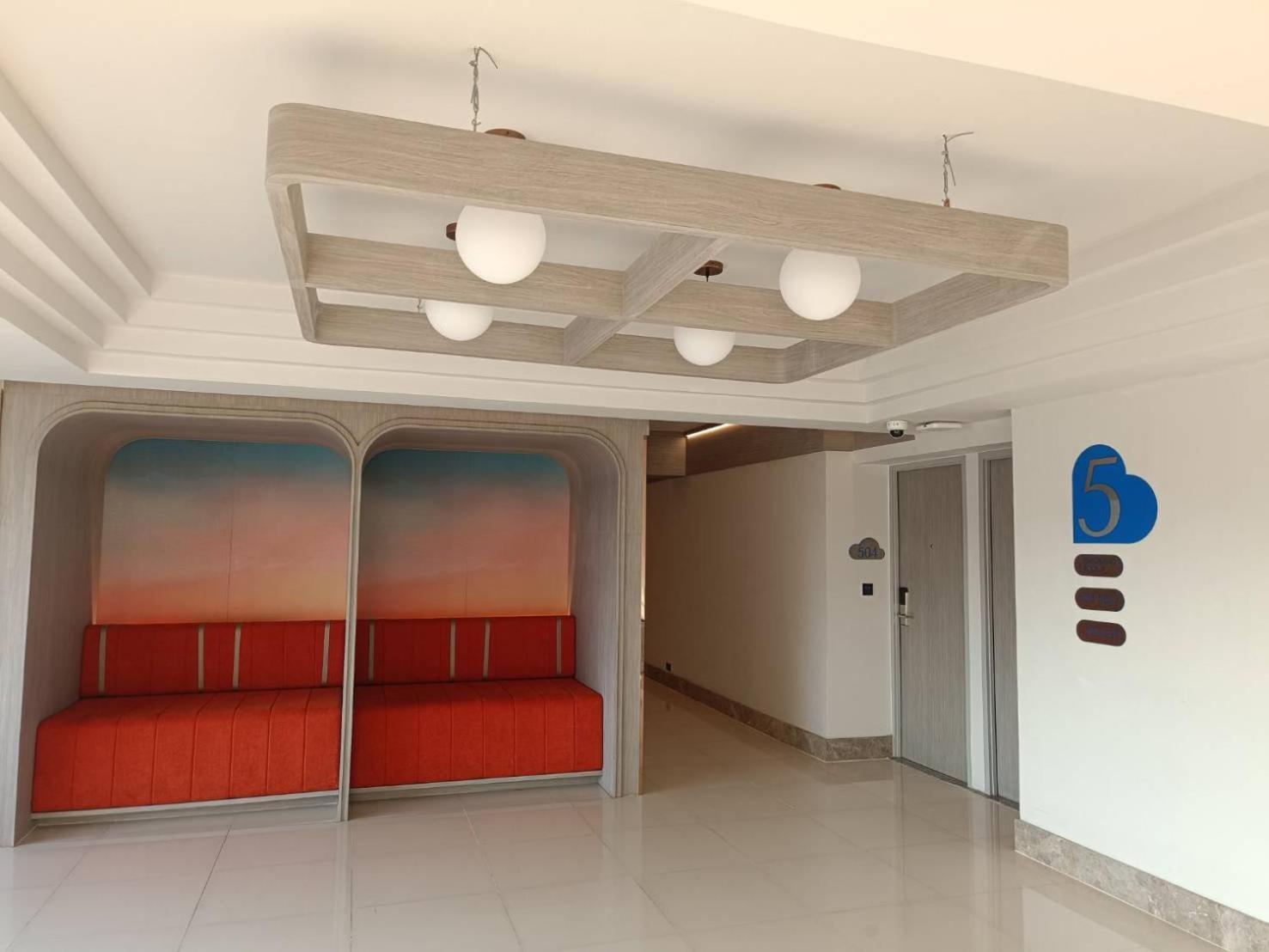 Cloudotel Walking Street Hotel 4*