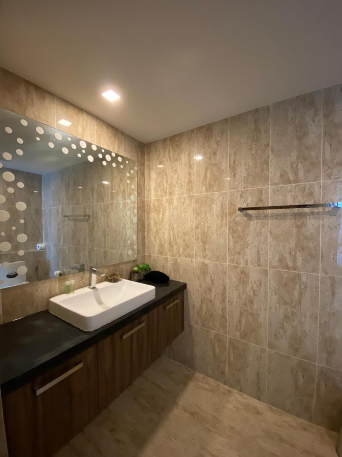 Grand Avenue By Monthstayz Thailand Apartment