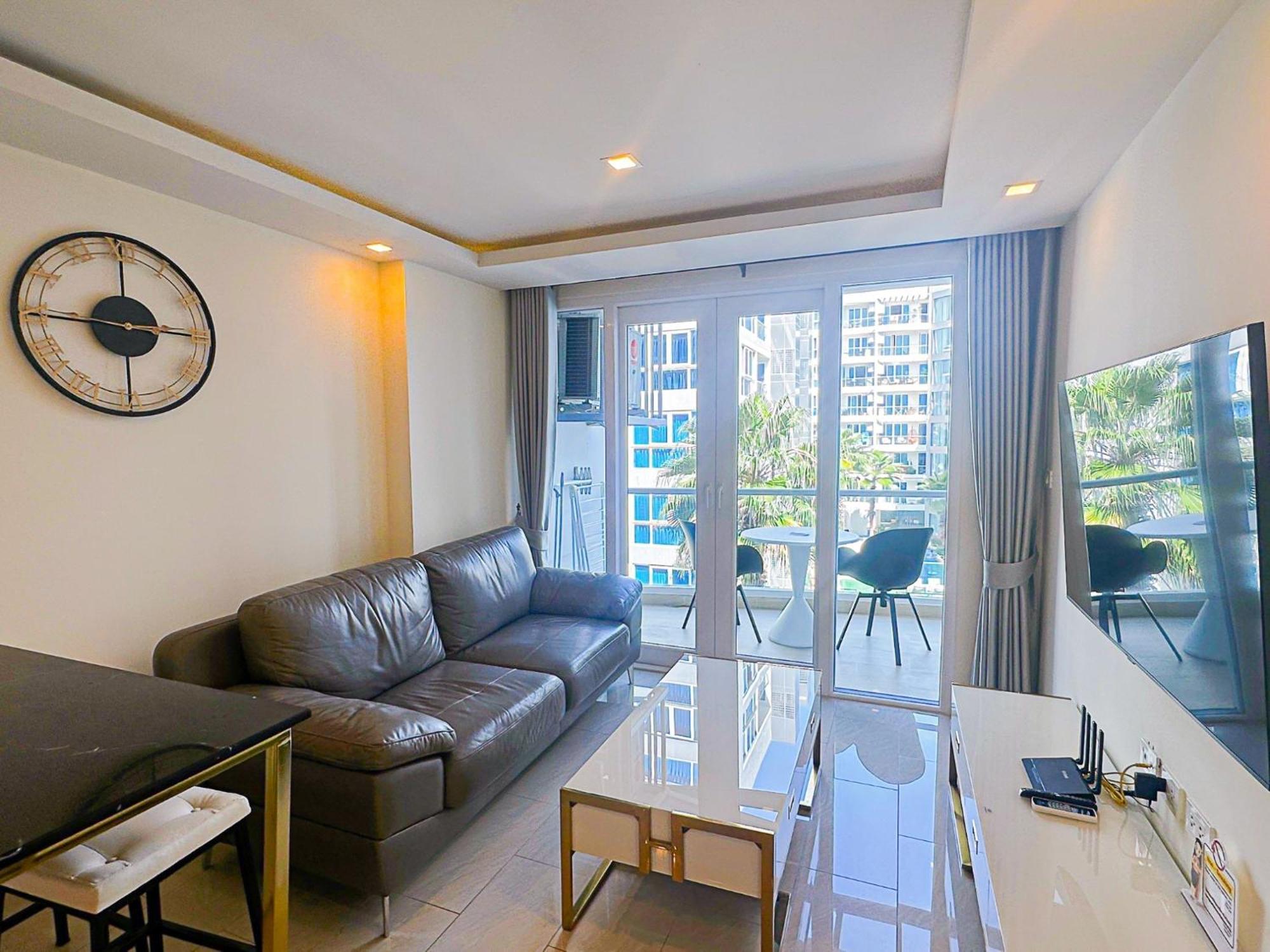 Grand Avenue By Monthstayz Thailand Apartment *