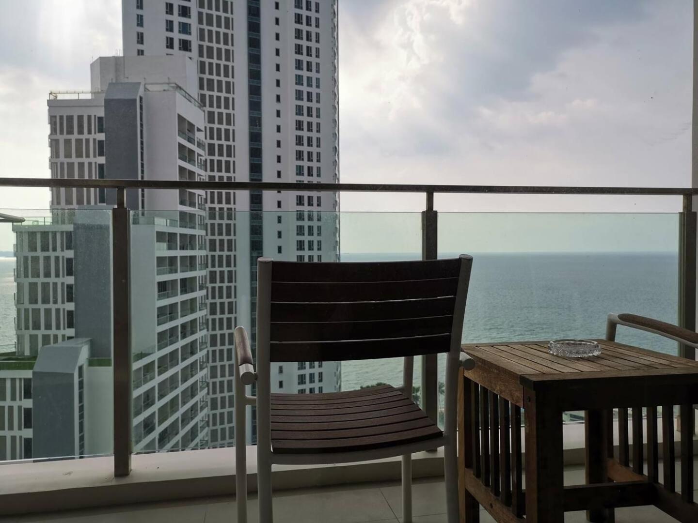 Apartment Baan Plai Haad X Monthstayz Thailand