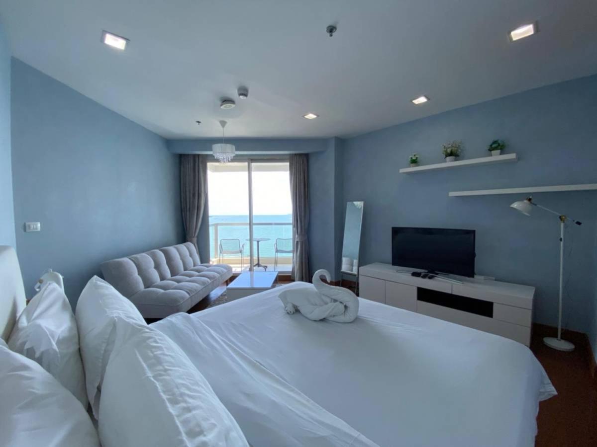 Apartment The Palm Wongamat X Monthstayz Thailand *