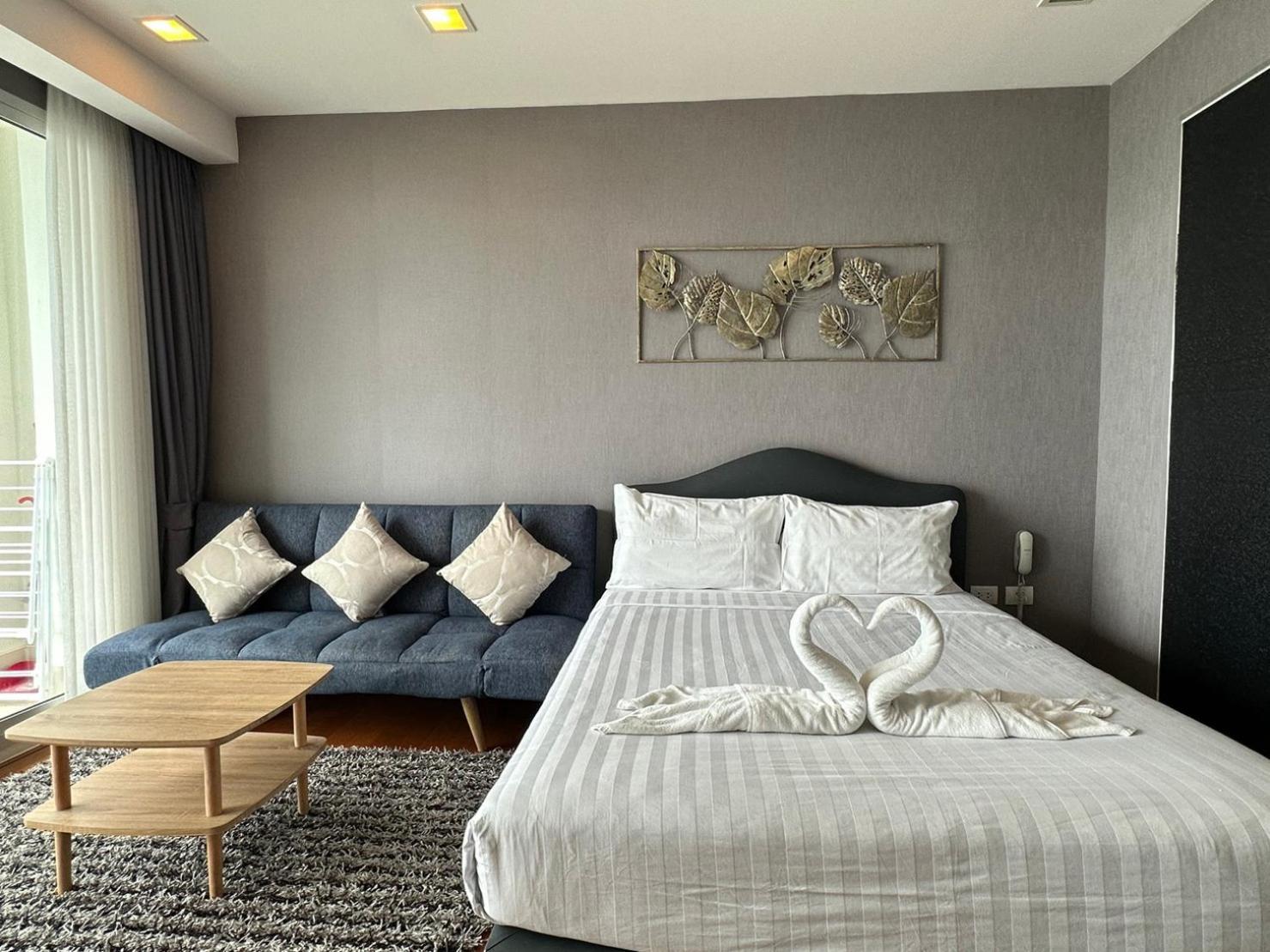 Apartment The Palm Wongamat X Monthstayz Thailand *
