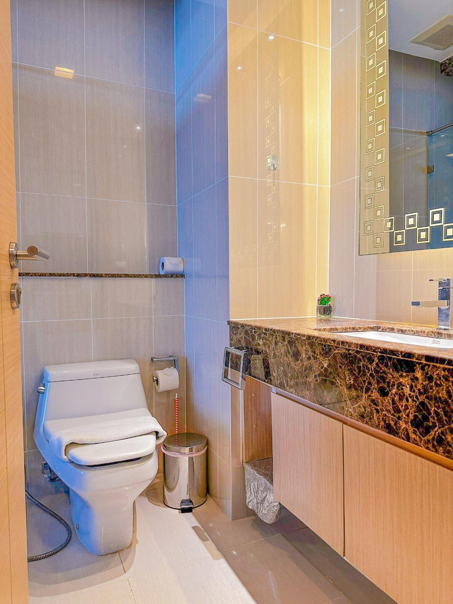 Apartment The Palm Wongamat X Monthstayz Thailand Pattaya