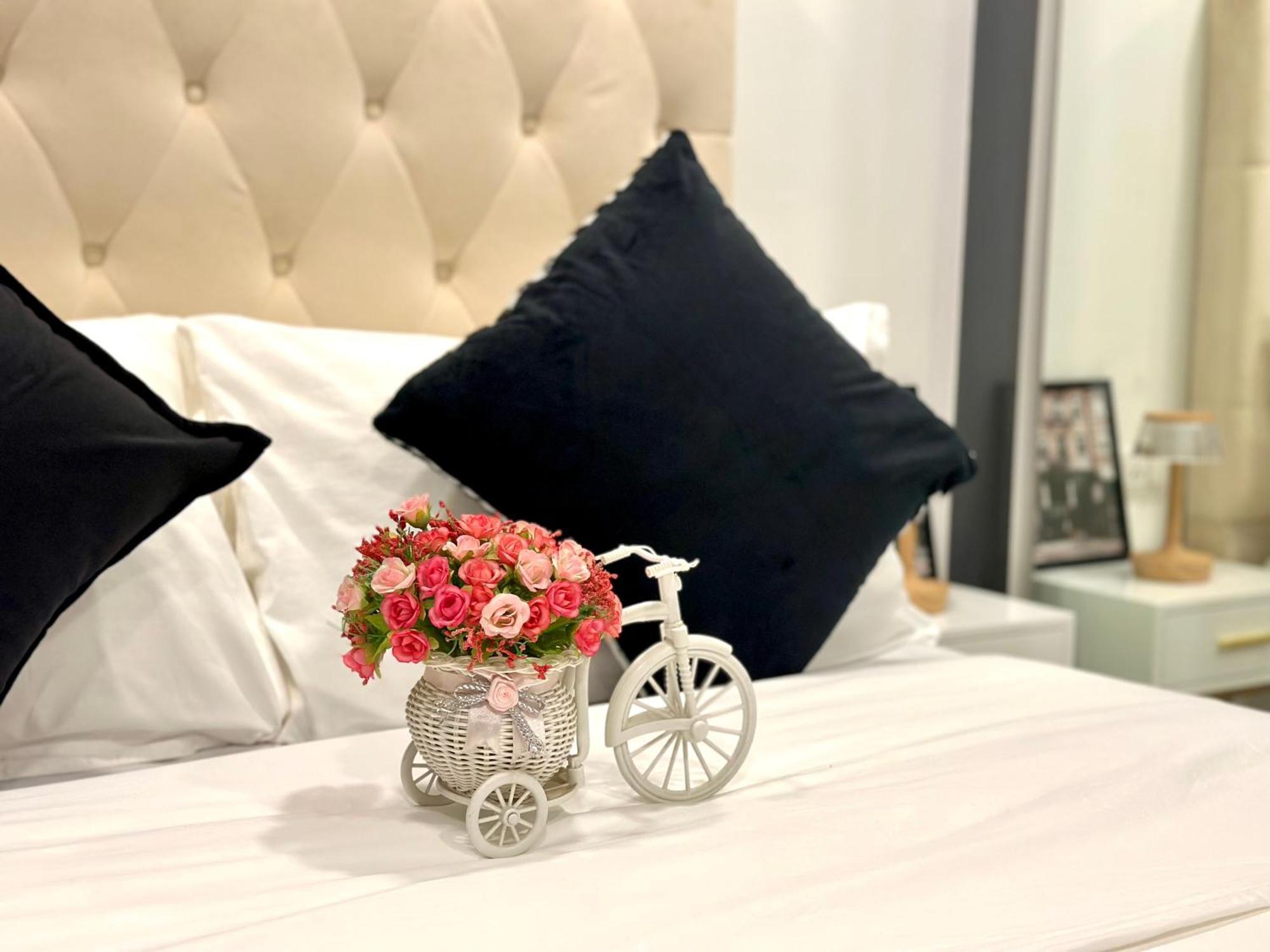 Apartment Arcadia Center Near Walking Street And