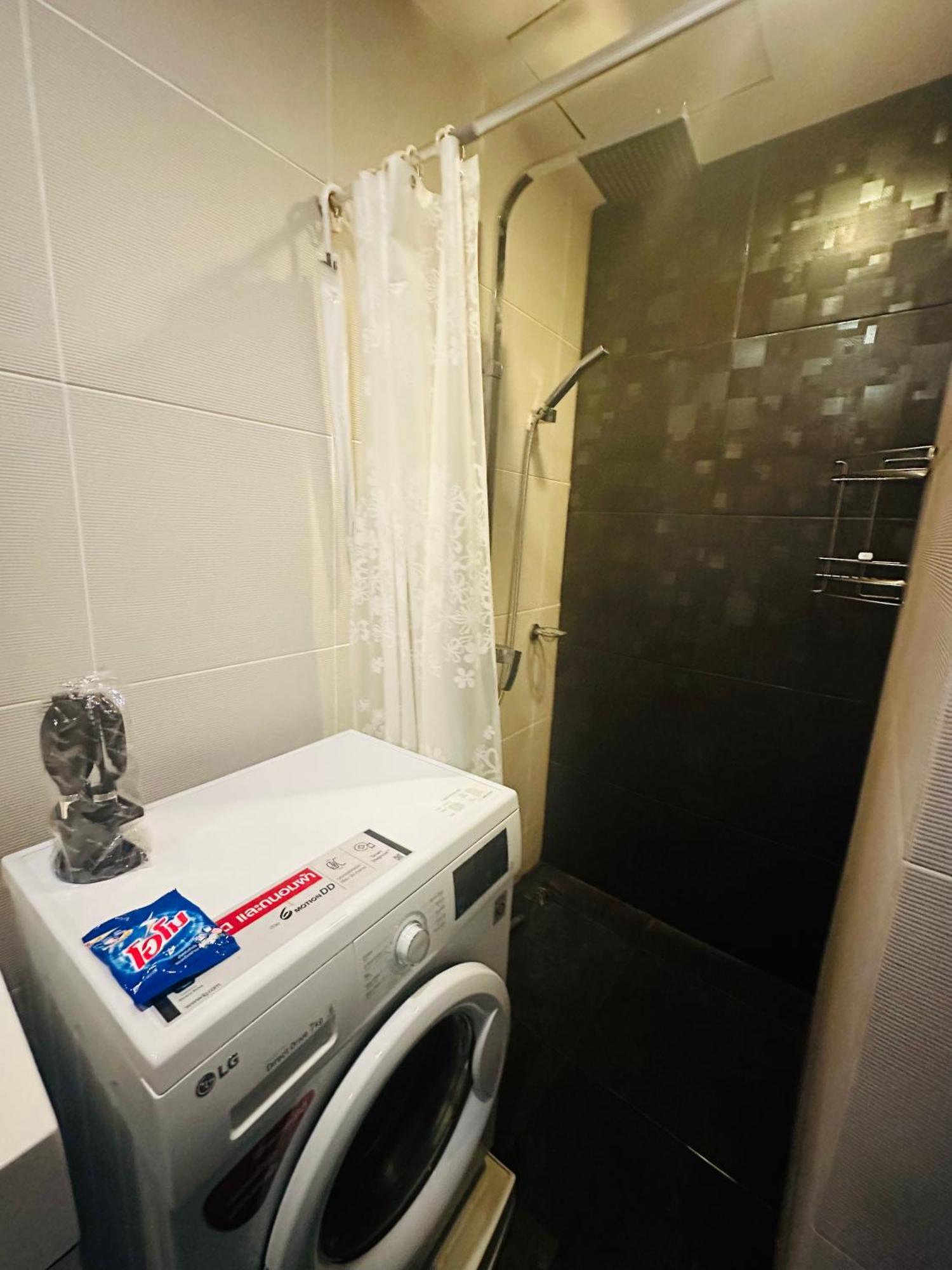 Apartment Wongamat Luxury Large