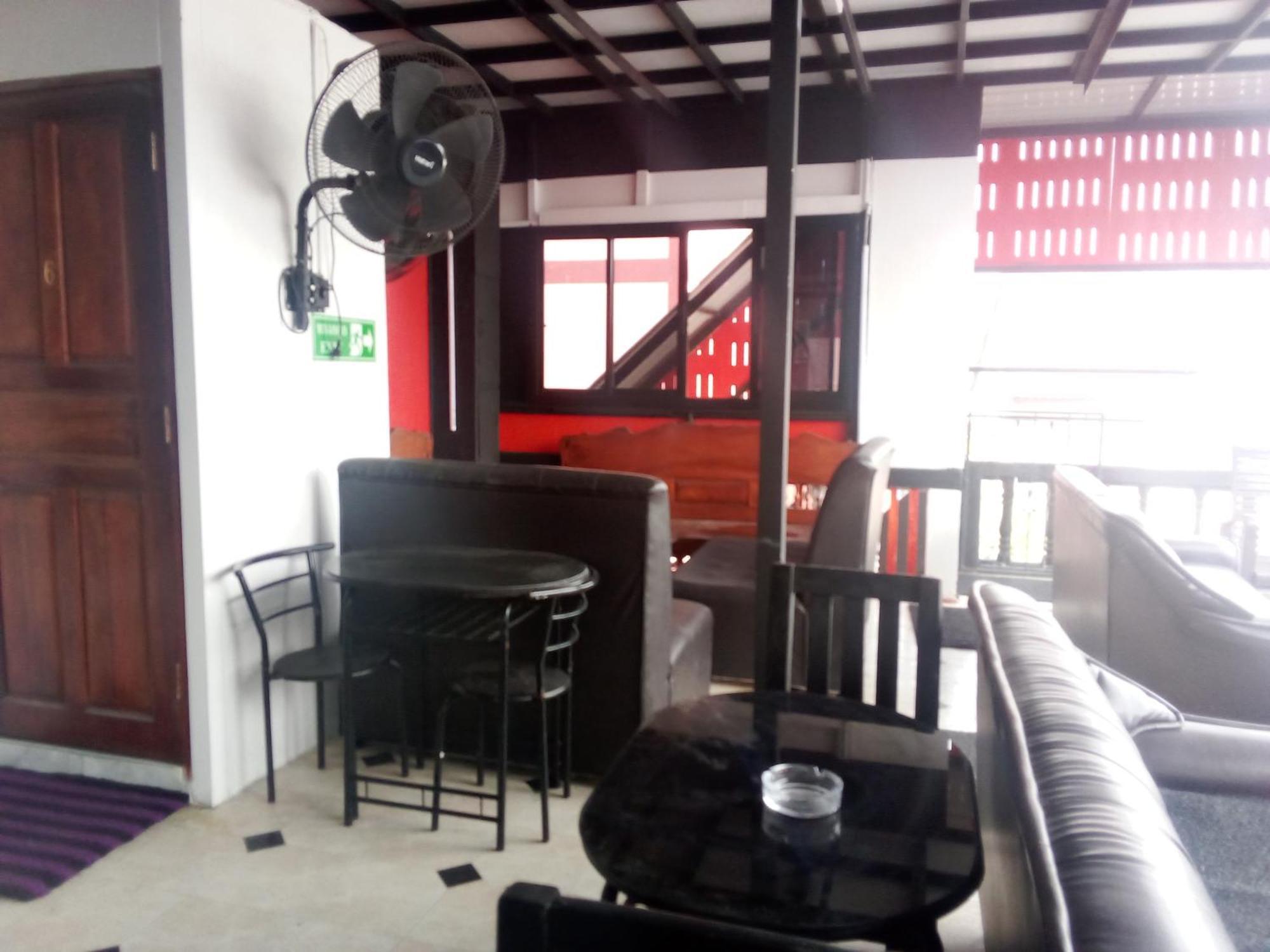 Ben & Lek Guest house