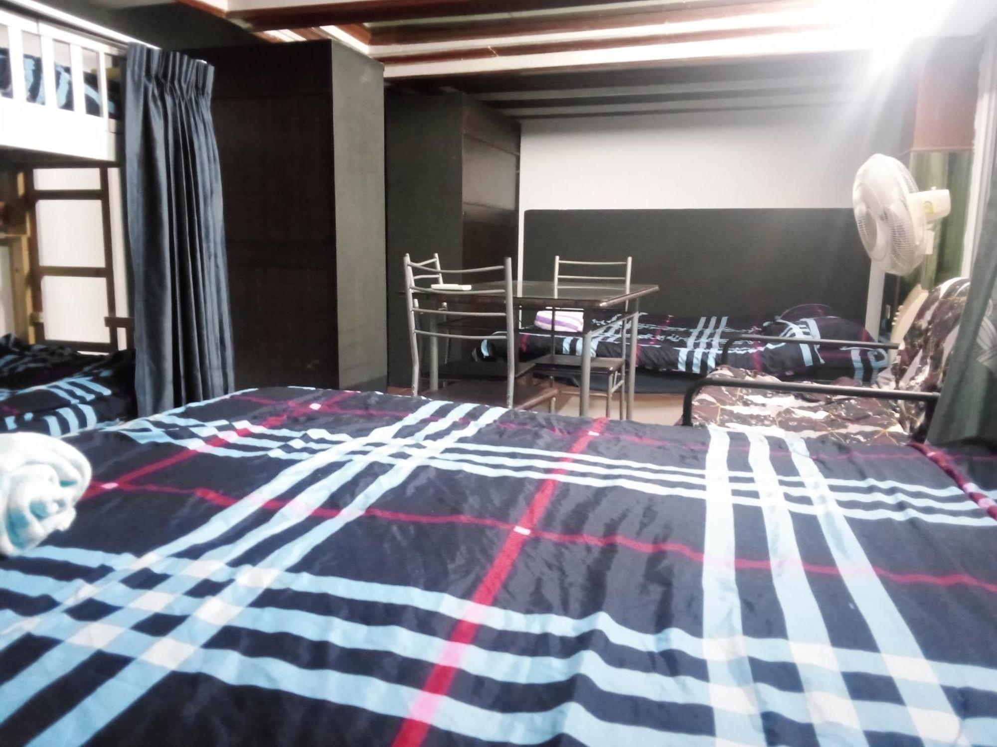 Ben & Lek Guest house 3*