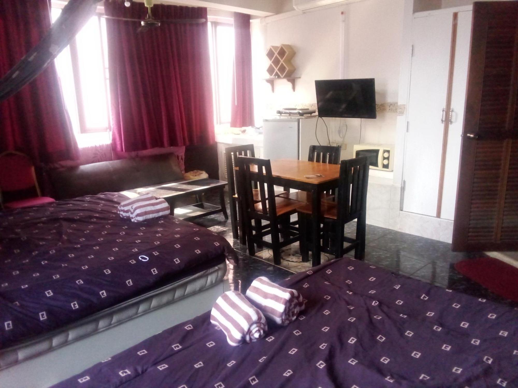 Guest house Ben & Lek Pattaya