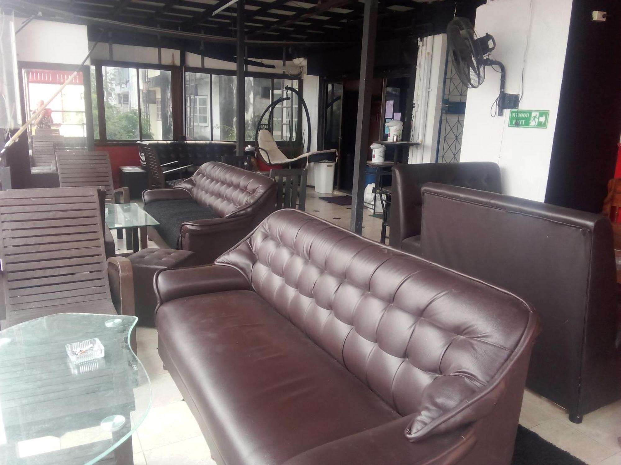Ben & Lek Guest house 3*