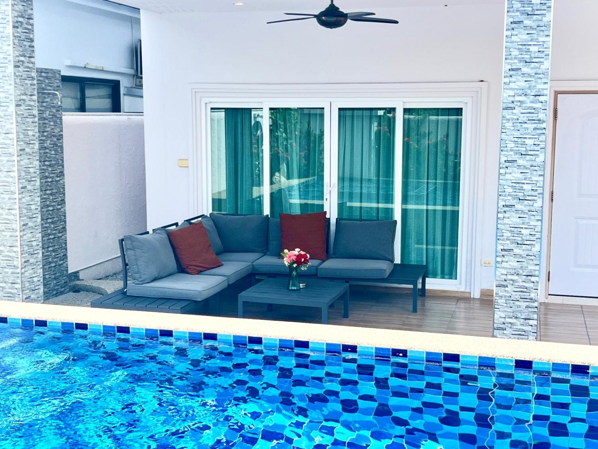 Relax Pool Near Walking Street,jacuzzi ,bbq 5bed 6bath House54 * Pattaya
