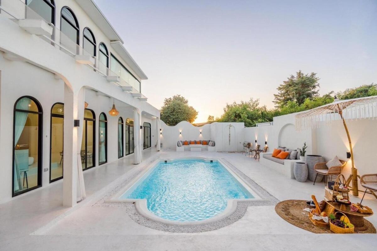 Villa Malaga, Luxe Pool