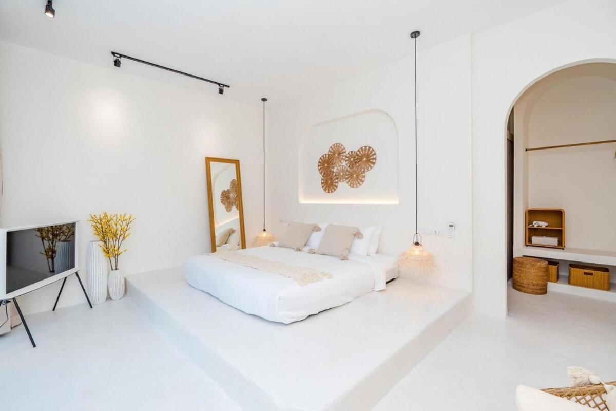 Malaga, Luxe Pool Villa *