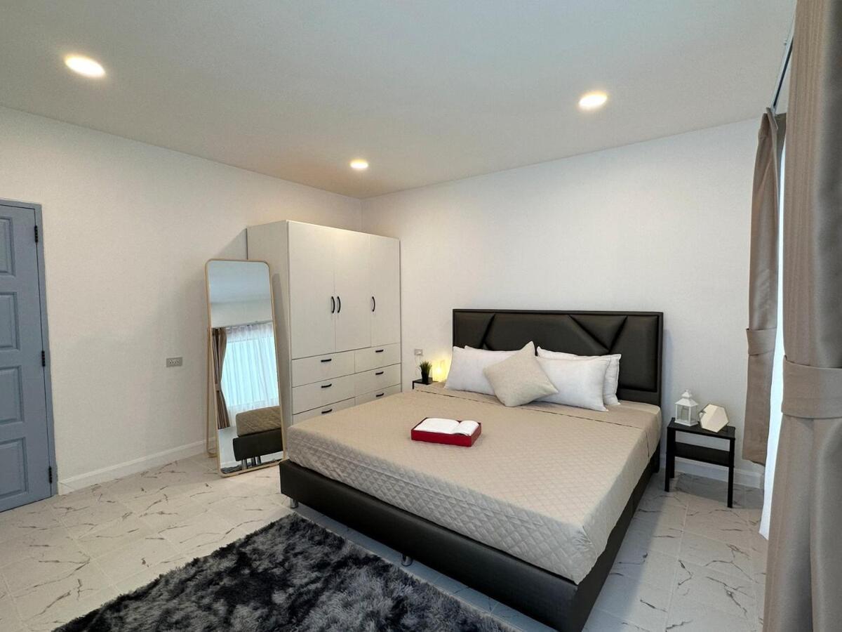 Liwei Cozy Pool Villa