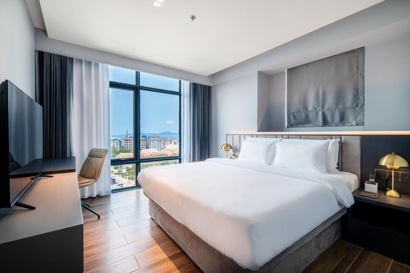Beverly Mountain Bay, Trademark Collection By Wyndham Hotel Pattaya
