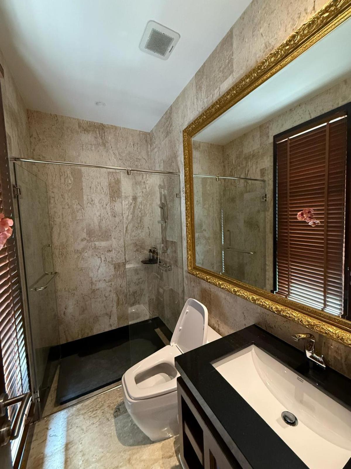 Luxury Luxury Seven Stars Pattaya