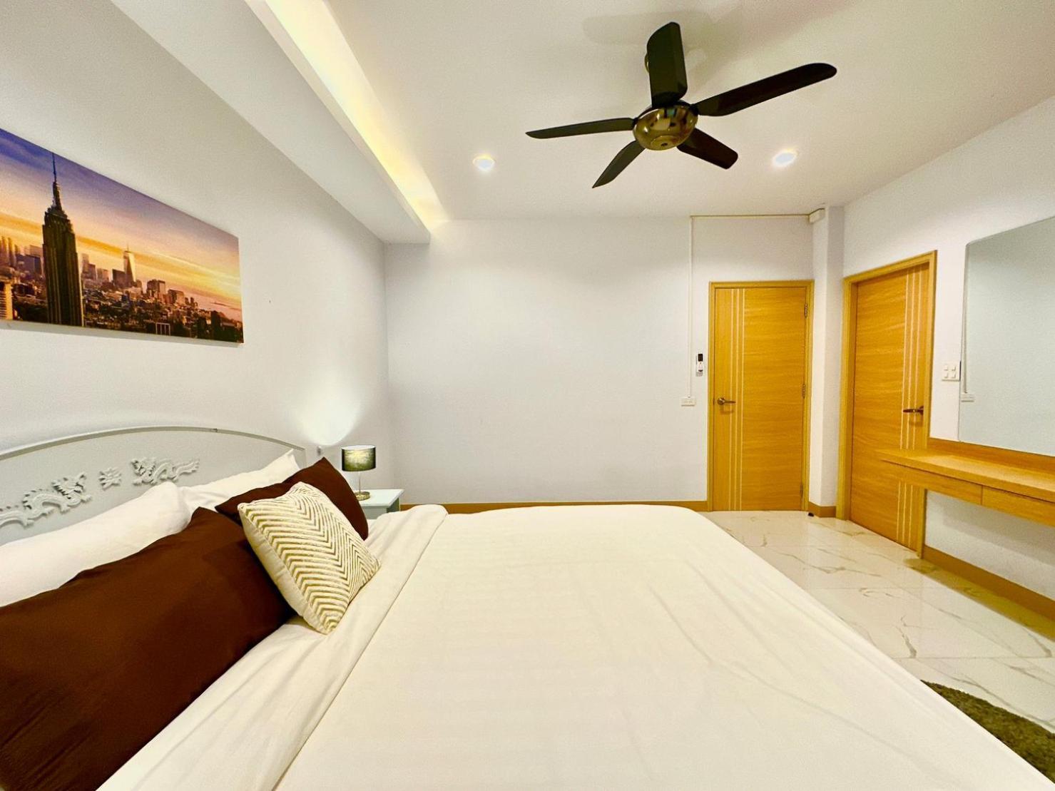 Villa Tagvilla Suksabai In - 04 Bedroom