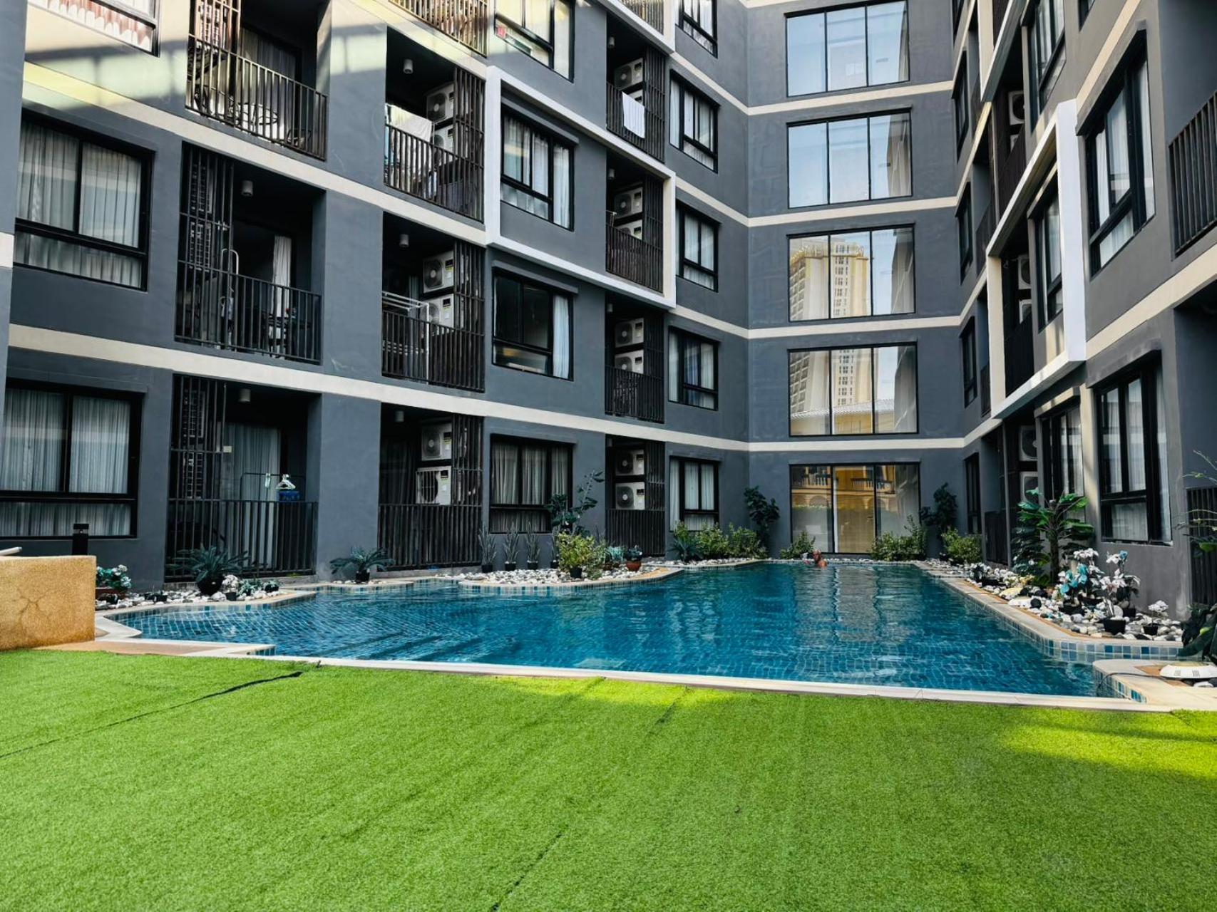 The Urban Attitude&city Center Apartment *