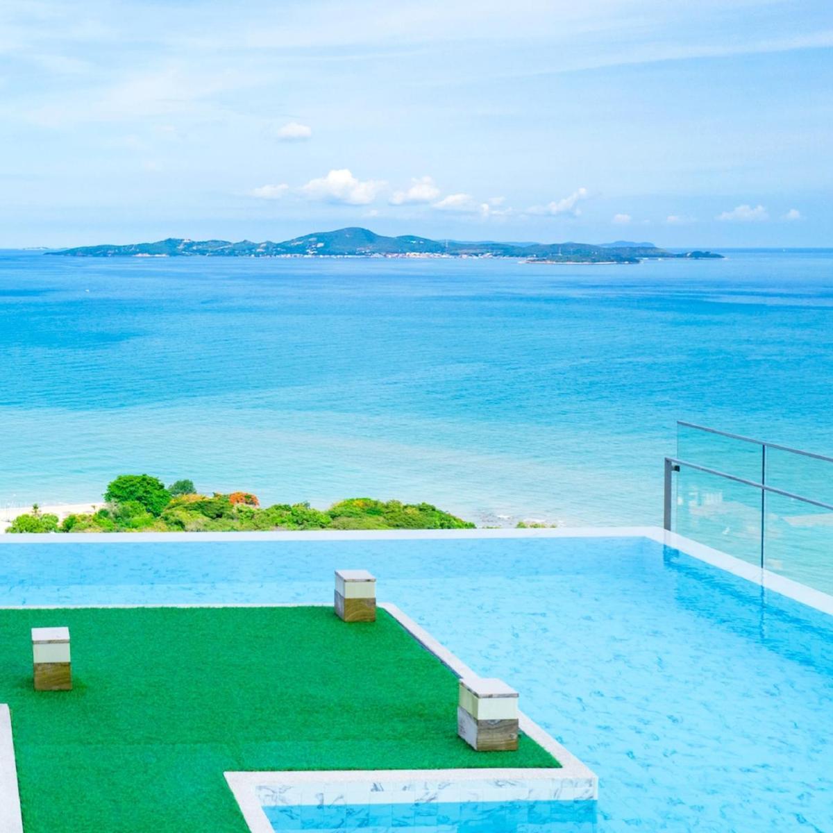 Luxury 2 Bed Sea View - Excellent Location Pattaya