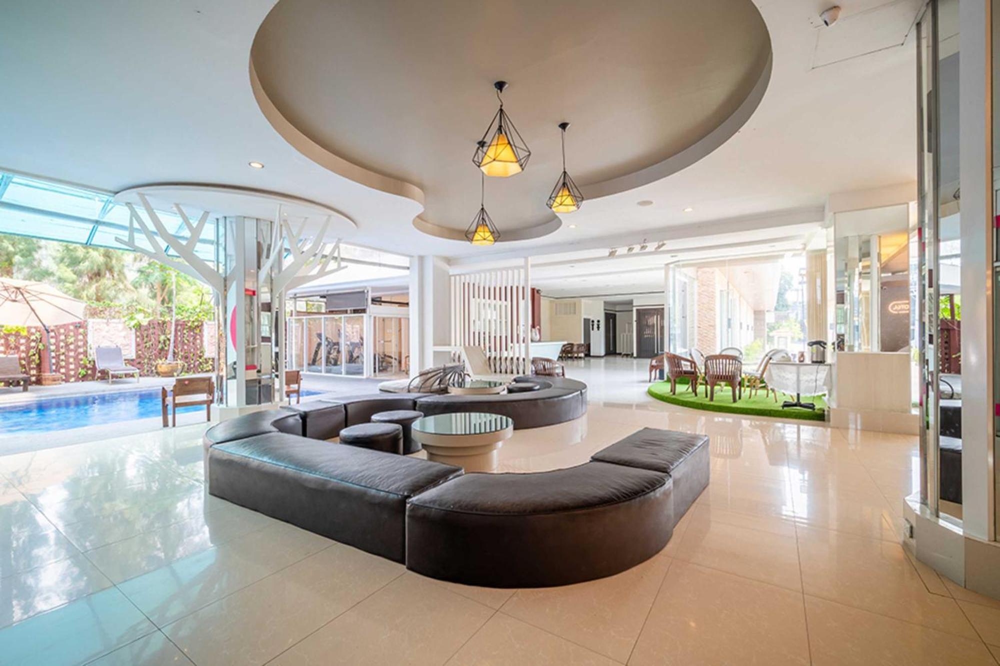Dancenter Luxury Underwater World Apartment *