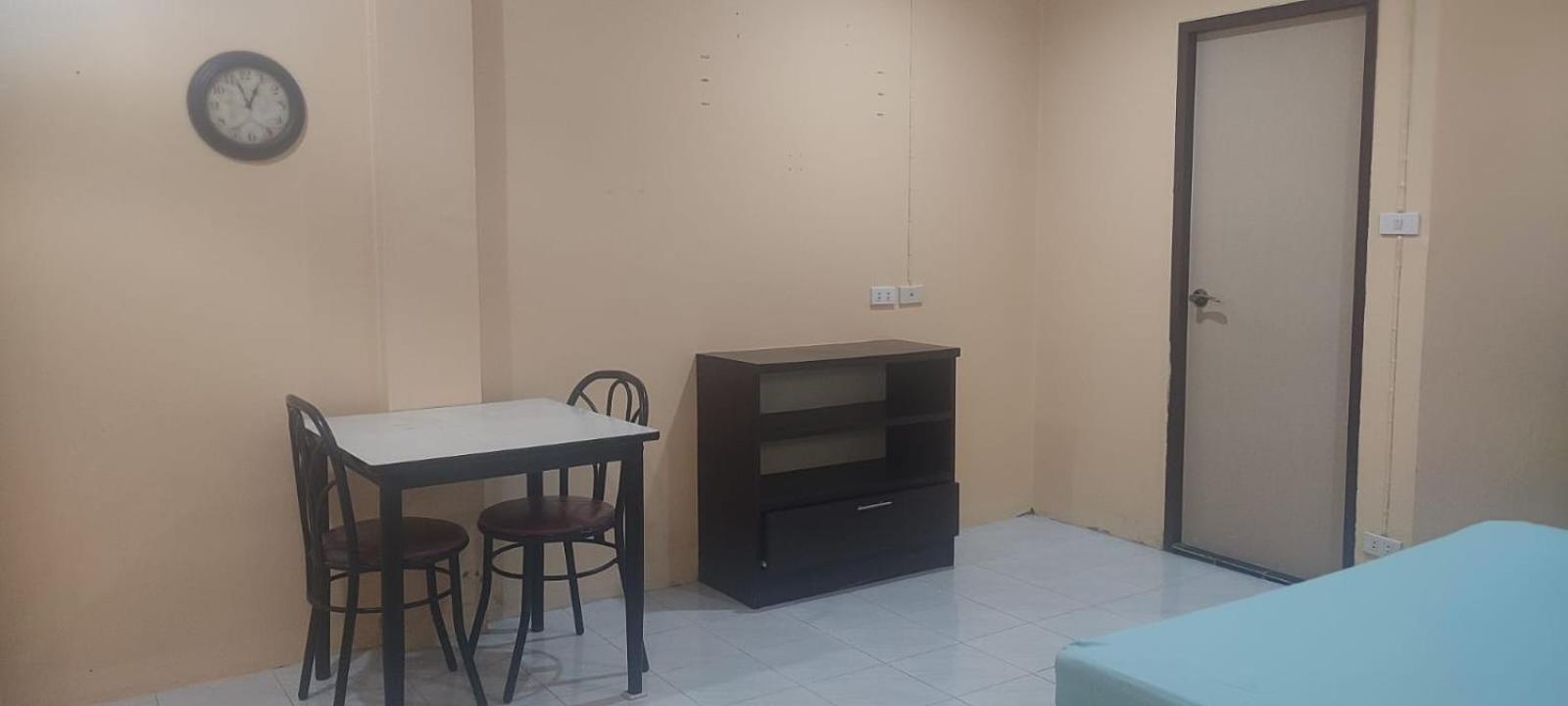 Leisure Apartment *