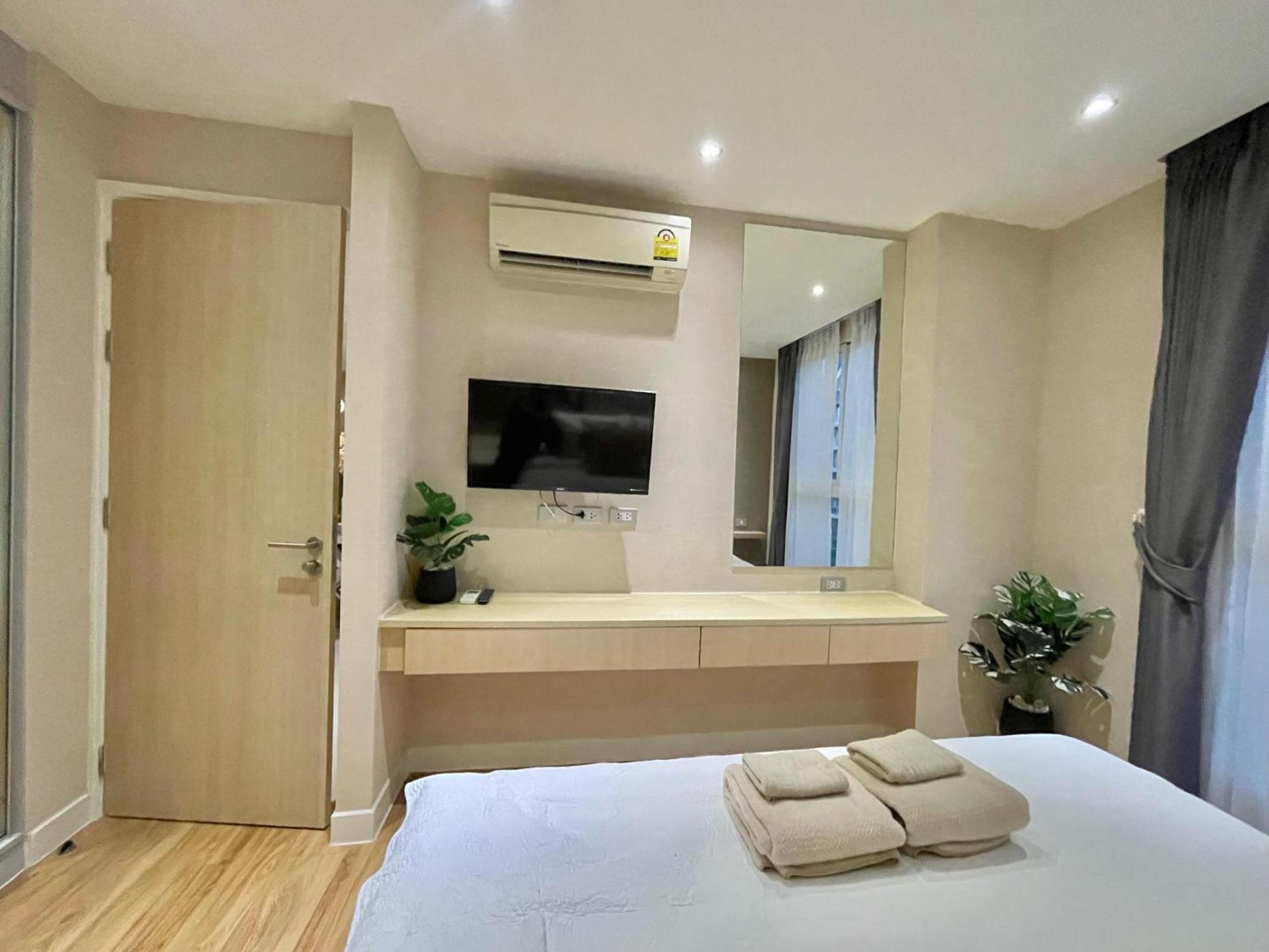 Apartment With Waterpark Pattaya