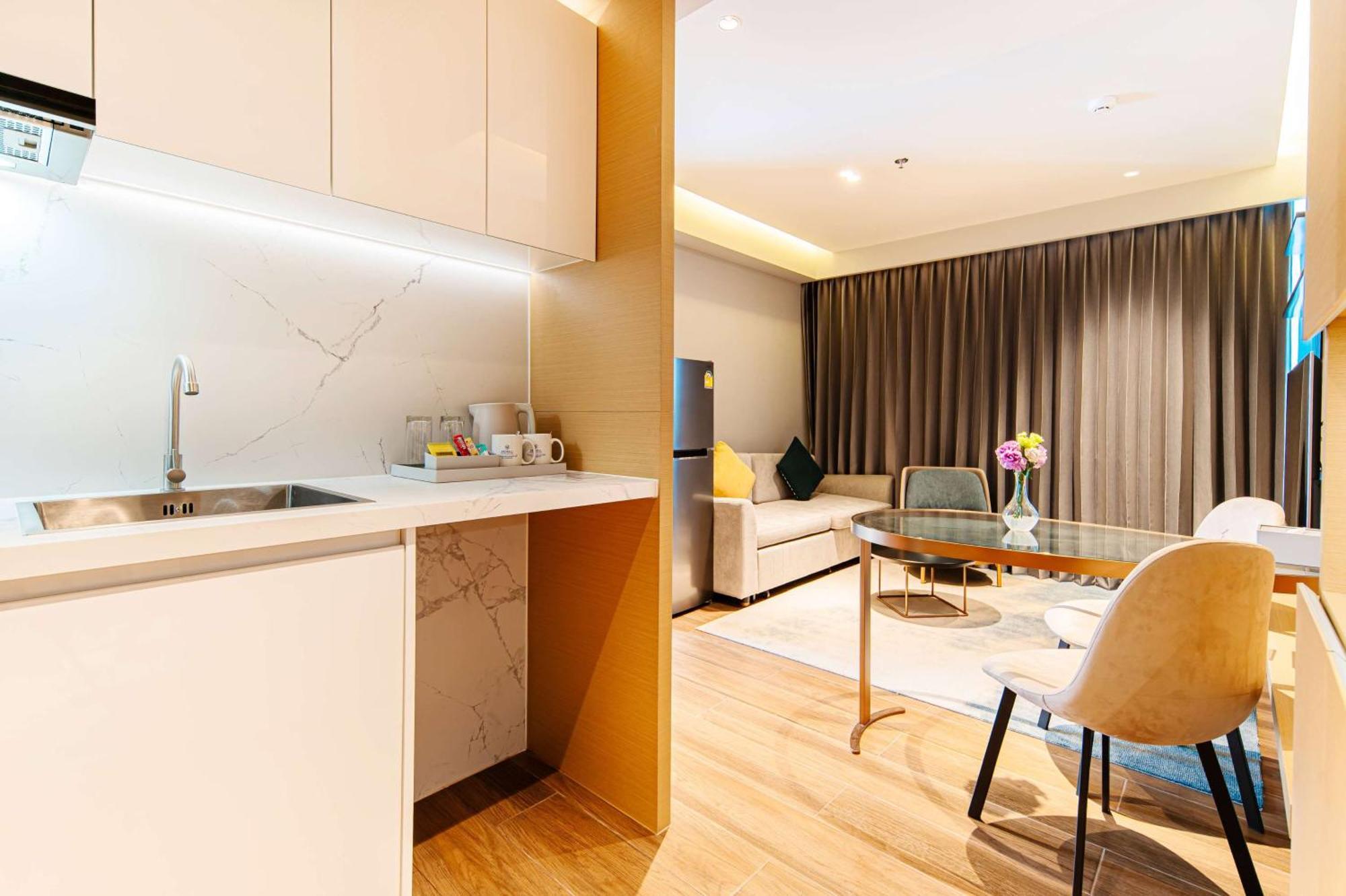 Hotel Beverly Mountain Bay, Trademark Collection By Wyndham Pattaya