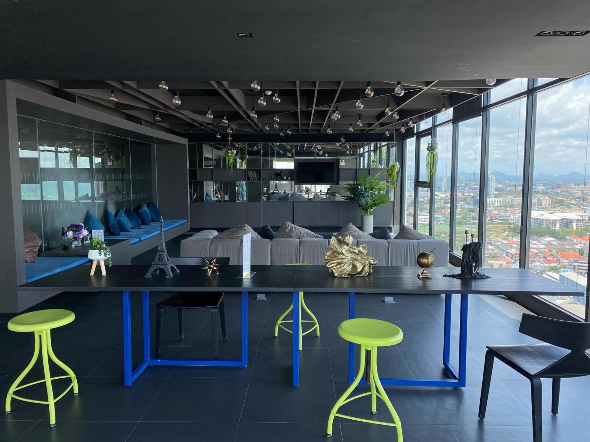 The Base In Apartment Pattaya