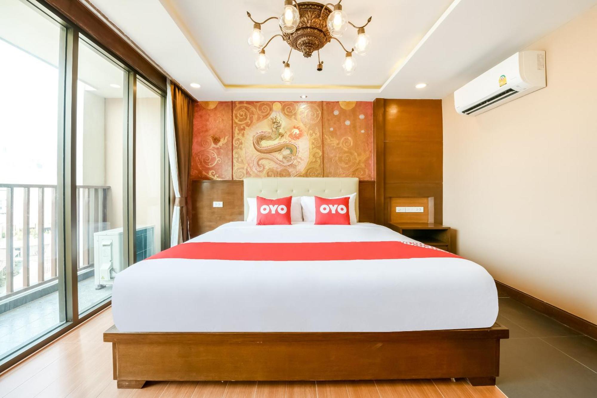 Hotel Super Oyo 458 Nakorn Siam Boutique 2*