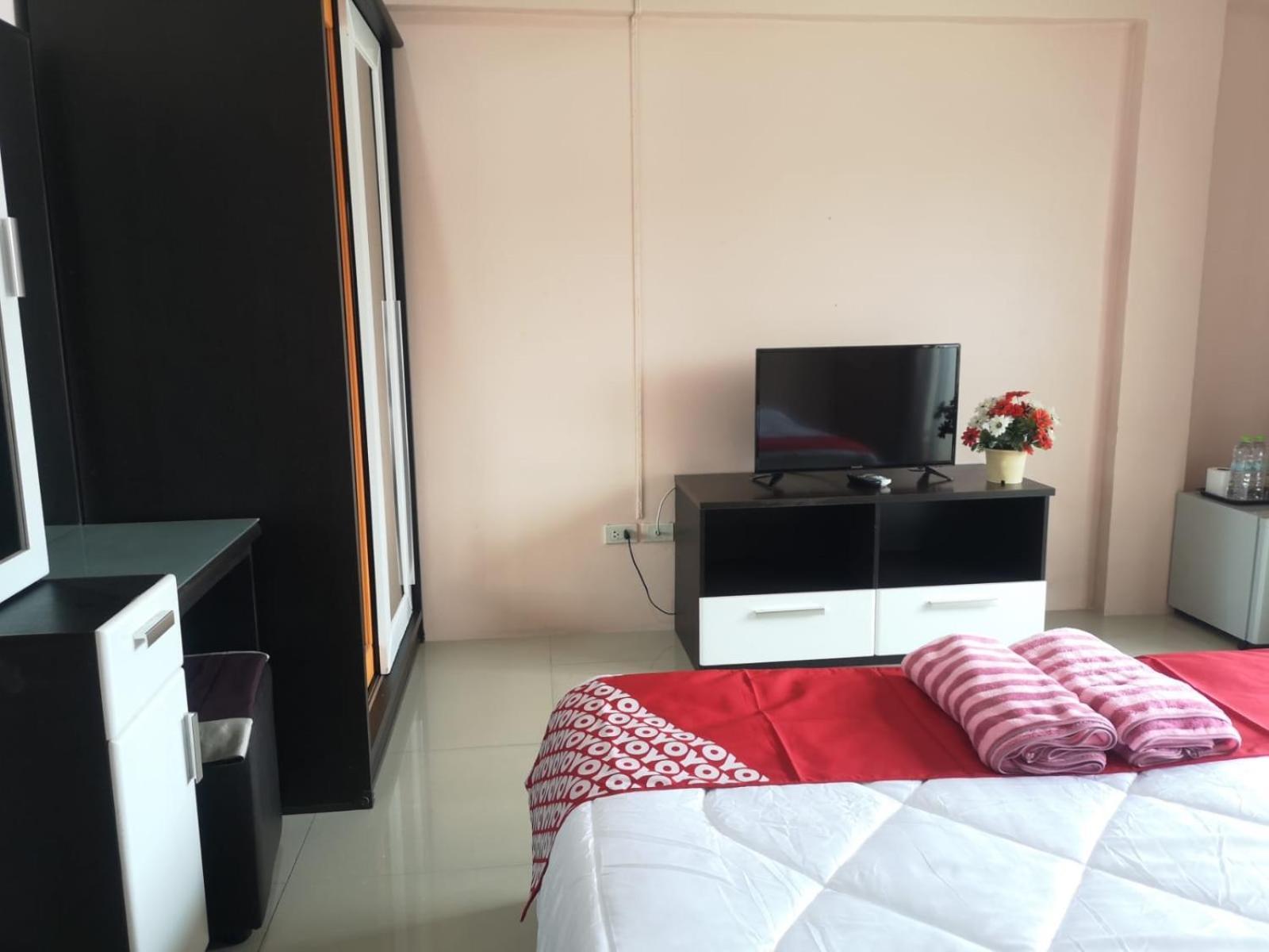 Kjs Hotel