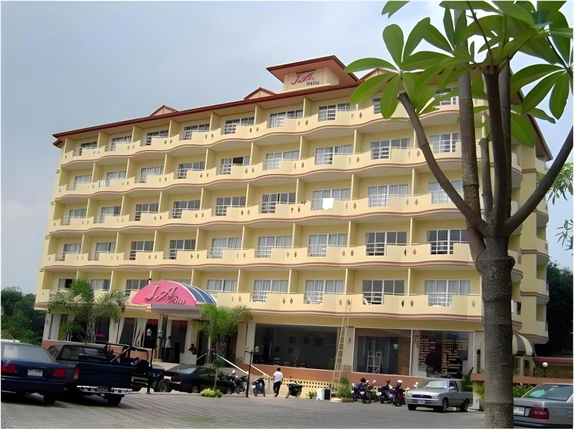 Sunday Ja Hotel Pattaya