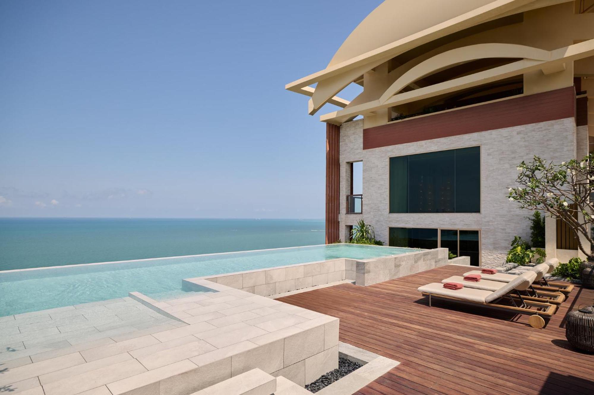 Centara Grand Mirage 5*