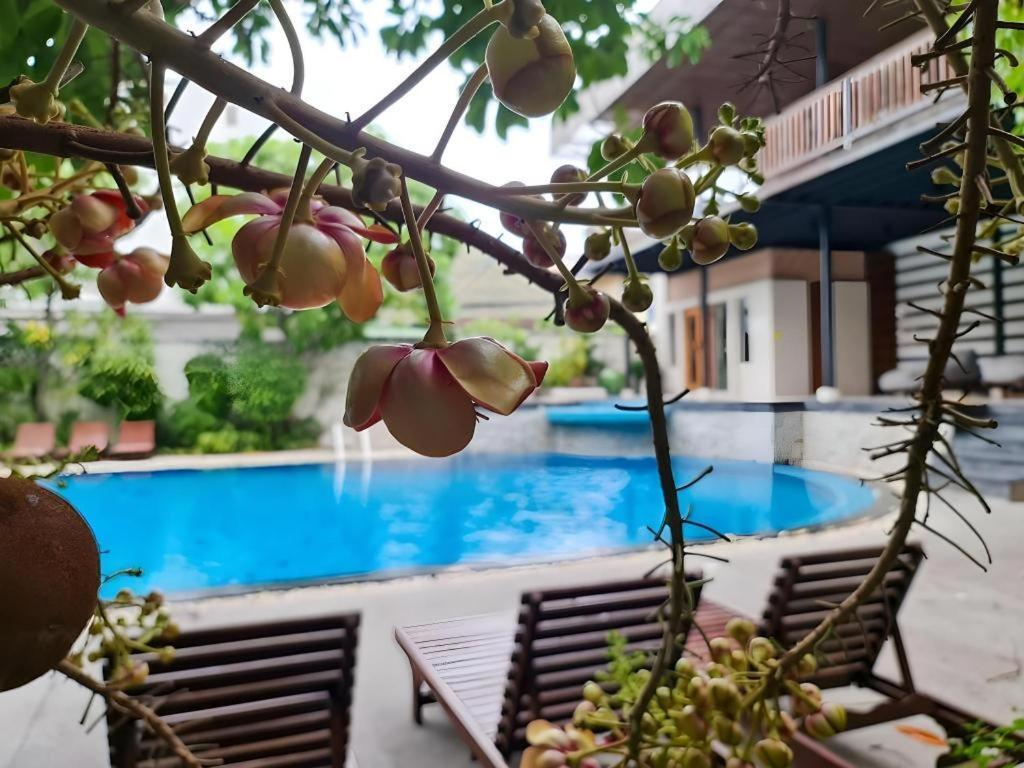 Prs By Sojourn Hotel