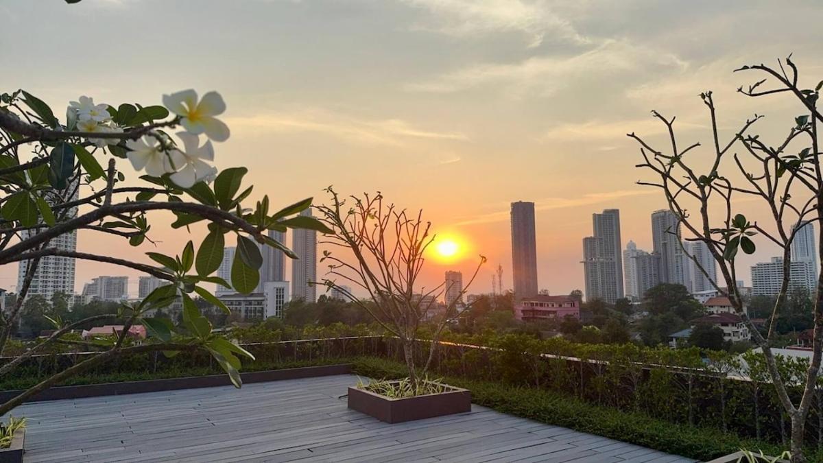 Spyro Apartment Pattaya