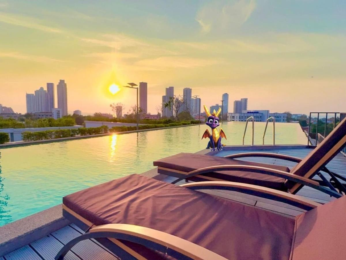 Spyro * Pattaya