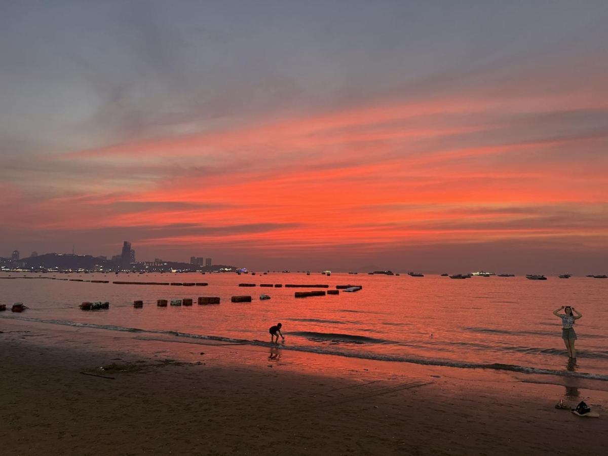 Spyro Apartment Pattaya